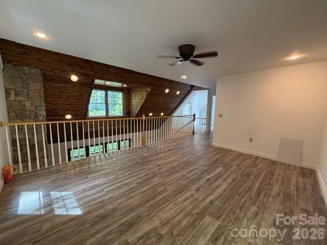 140 Falls Crossing Road, Burnsville, NC 28714
