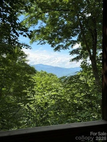 140 Falls Crossing Road, Burnsville, NC 28714