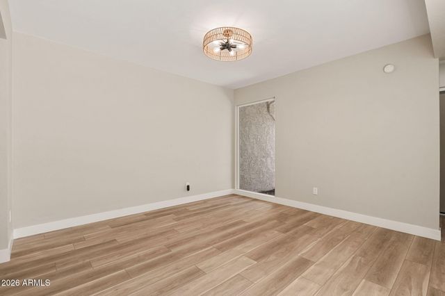 2808 N 61ST Street, Scottsdale, AZ 85257