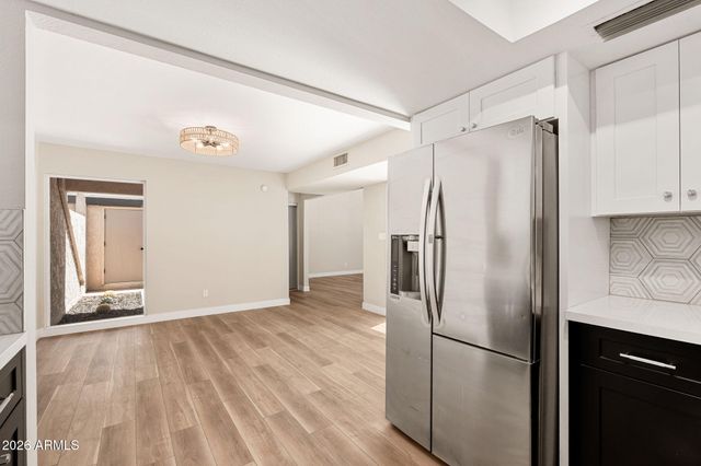 2808 N 61ST Street, Scottsdale, AZ 85257