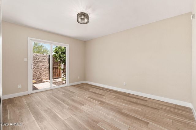 2808 N 61ST Street, Scottsdale, AZ 85257