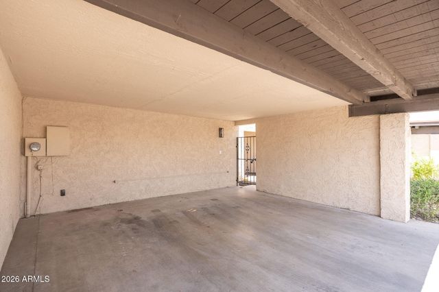 2808 N 61ST Street, Scottsdale, AZ 85257
