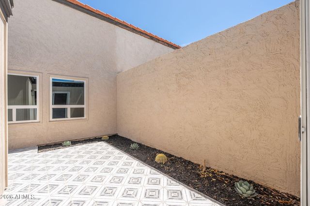 2808 N 61ST Street, Scottsdale, AZ 85257