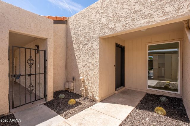 2808 N 61ST Street, Scottsdale, AZ 85257