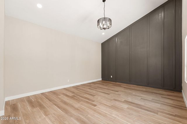 2808 N 61ST Street, Scottsdale, AZ 85257