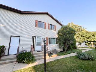 765 Washington Street, Woodstock, IL 60098