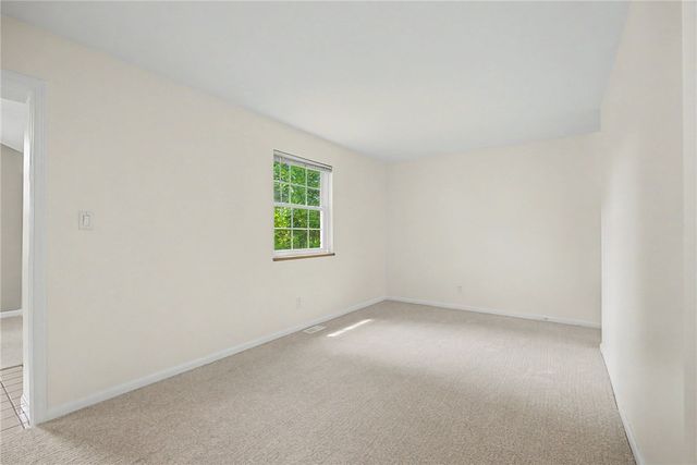 1112 Claybourne Road, Kettering, OH 45429