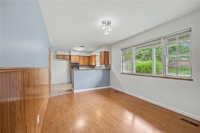 1112 Claybourne Road, Kettering, OH 45429