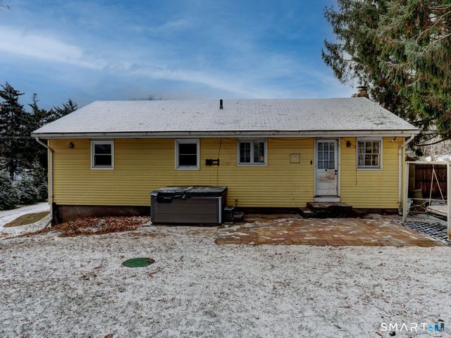 11 Sunrise Drive, Vernon, CT 06066