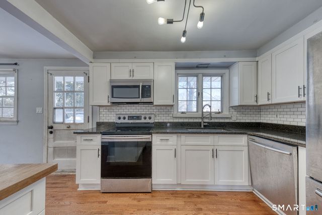 11 Sunrise Drive, Vernon, CT 06066