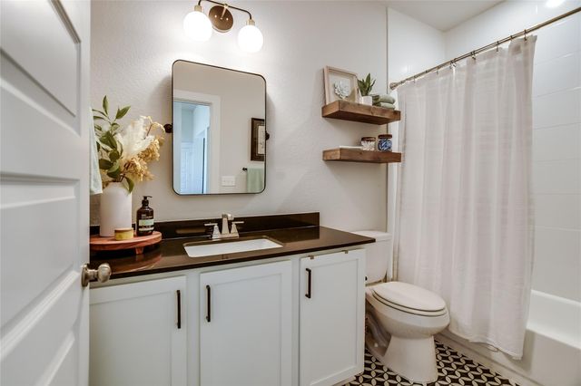 1904 Standing Tall DR 35, Leander, TX 78641