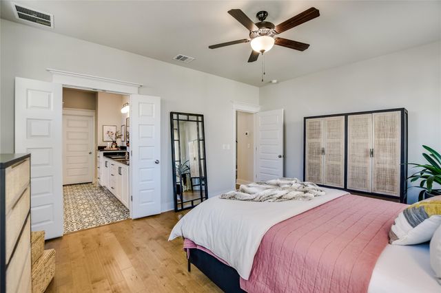 1904 Standing Tall DR 35, Leander, TX 78641