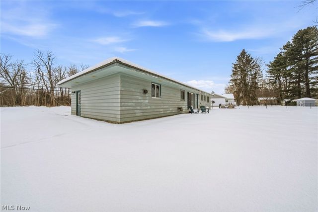 943 N Lake Street, Madison, OH 44057