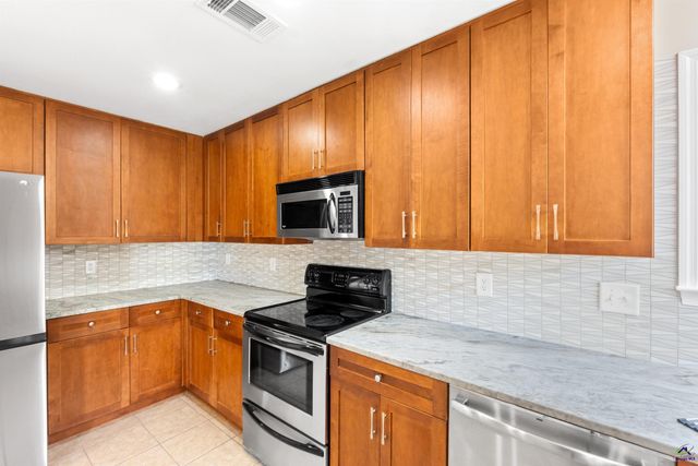 109 Oldfield Court, Centerville, GA 31028