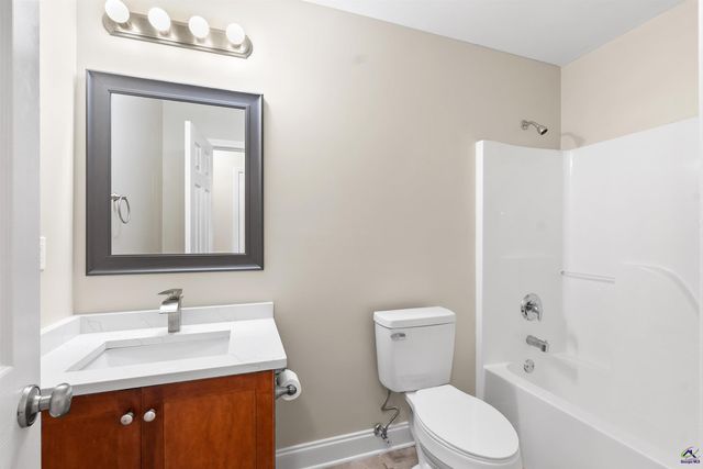 109 Oldfield Court, Centerville, GA 31028