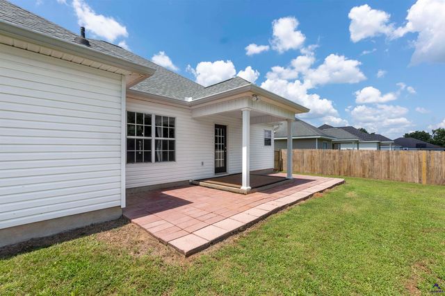 109 Oldfield Court, Centerville, GA 31028