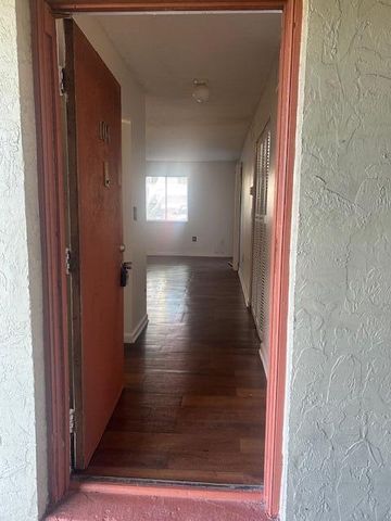 6054 Forest Hill Boulevard Apt 104, West Palm Beach, FL 33415