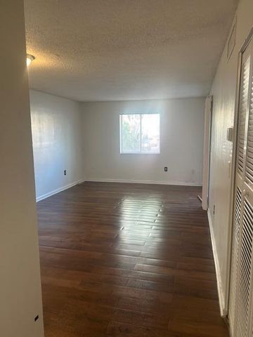 6054 Forest Hill Boulevard Apt 104, West Palm Beach, FL 33415