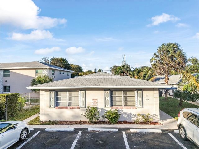 709 SE 15TH Street 1, Fort Lauderdale, FL 33316