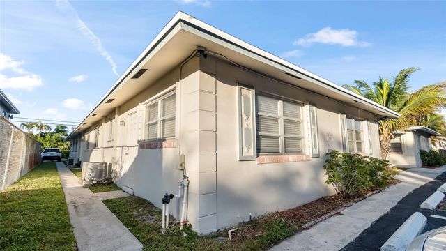 709 SE 15TH Street 1, Fort Lauderdale, FL 33316