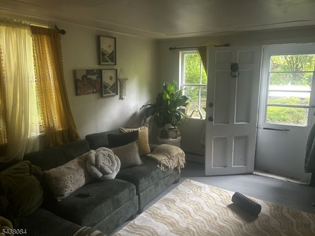 85 Halsey Rd, Hampton Twp., NJ 07860