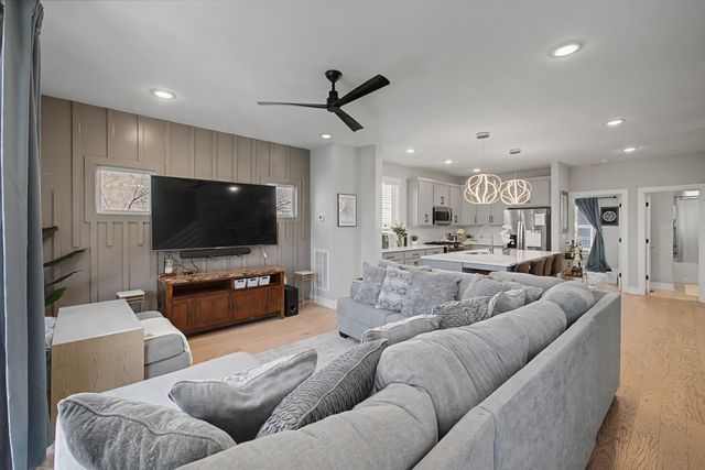 1308 Montgomery Ave Apt 5, Nashville, TN 37207