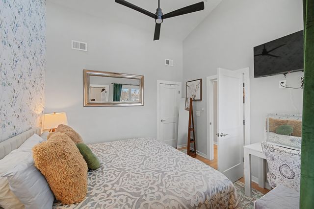 1308 Montgomery Ave Apt 5, Nashville, TN 37207