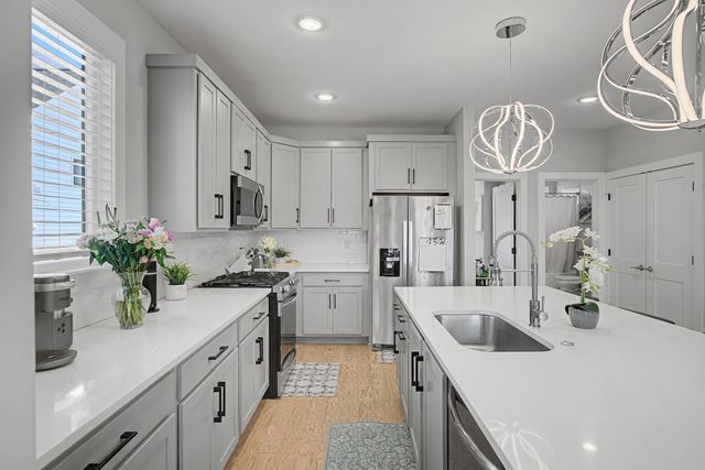 1308 Montgomery Ave Apt 5, Nashville, TN 37207