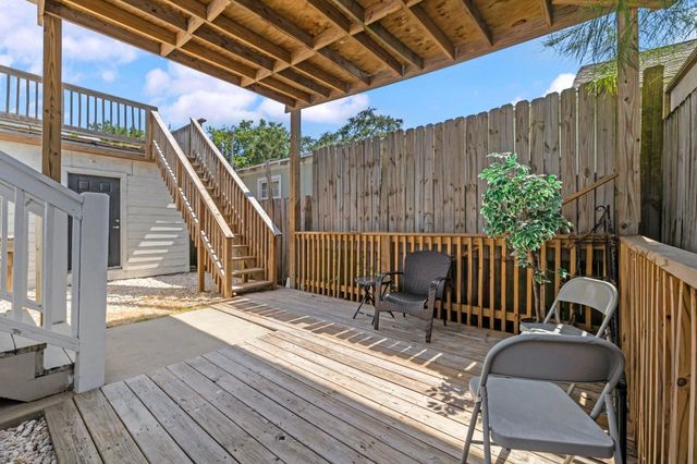 2107 54th Street, Galveston, TX 77551