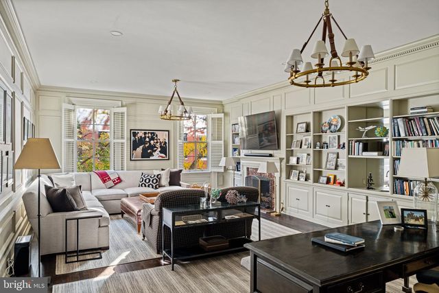 1831 DELANCEY PL, Philadelphia, PA 19103