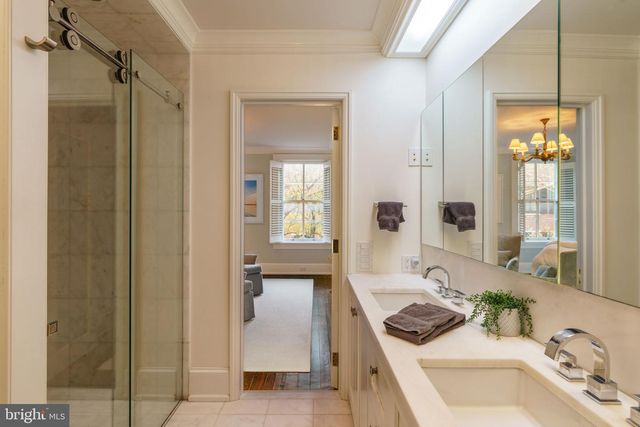 1831 DELANCEY PL, Philadelphia, PA 19103