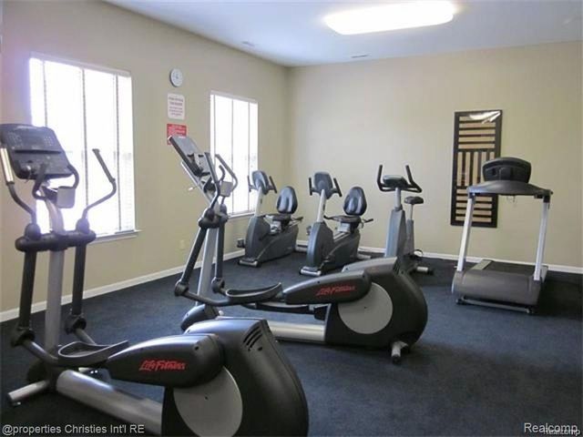 1962 Cedar Valley Drive, Canton, MI 48188