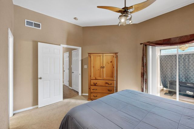 609 Wanda Court SW, Los Lunas, NM 87031