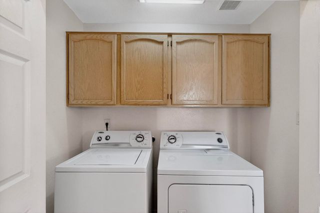 609 Wanda Court SW, Los Lunas, NM 87031