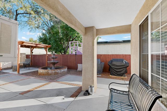 609 Wanda Court SW, Los Lunas, NM 87031