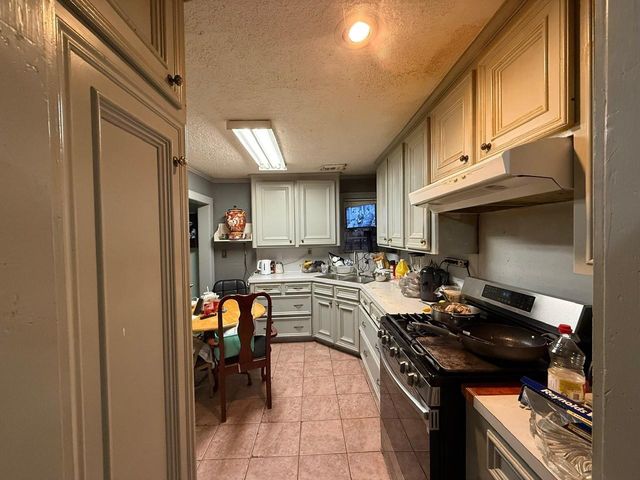 11329 Almeda Genoa Road, Houston, TX 77034