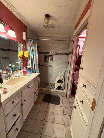 11329 Almeda Genoa Road, Houston, TX 77034