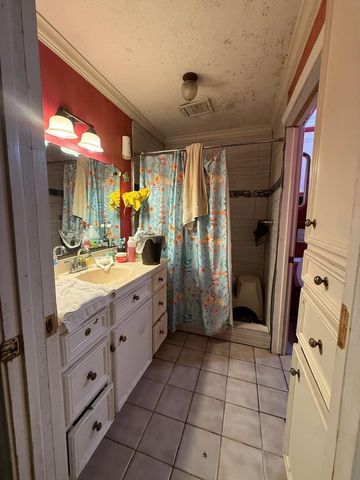 11329 Almeda Genoa Road, Houston, TX 77034