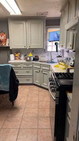 11329 Almeda Genoa Road, Houston, TX 77034