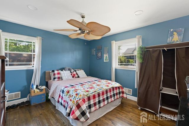310 pitt Street, South Plainfield, NJ 07080