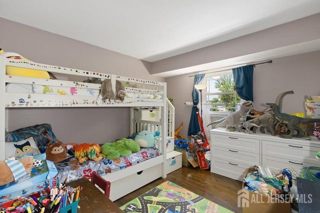 310 pitt Street, South Plainfield, NJ 07080