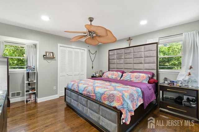 310 pitt Street, South Plainfield, NJ 07080