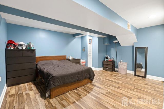 310 pitt Street, South Plainfield, NJ 07080