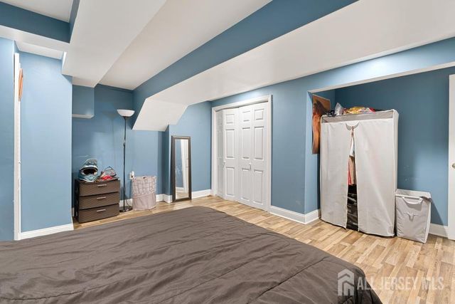 310 pitt Street, South Plainfield, NJ 07080