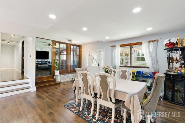 310 pitt Street, South Plainfield, NJ 07080