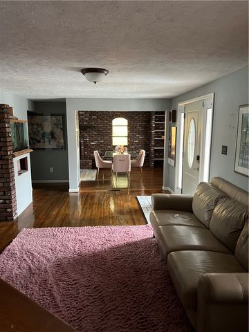 120 Betty Jane Ct, Penn Hills, PA 15235