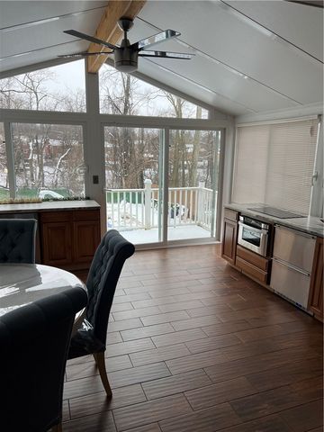 120 Betty Jane Ct, Penn Hills, PA 15235