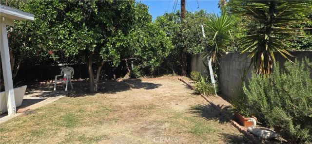 8068 Hazeltine, Panorama City, CA 91402