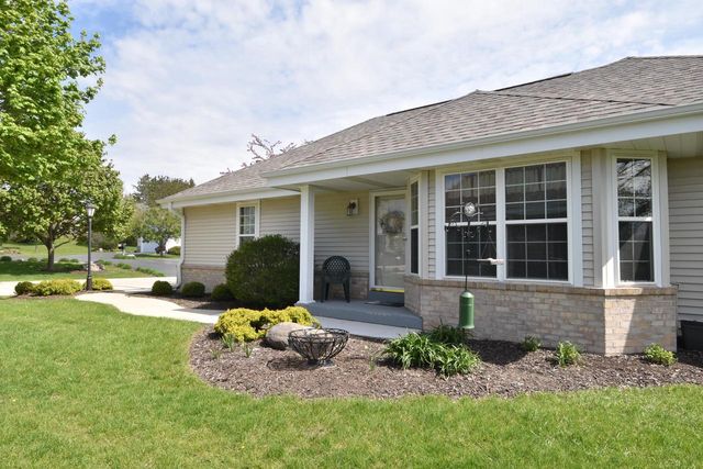N97W14151 Knollcrest CIRCLE, Germantown, WI 53022