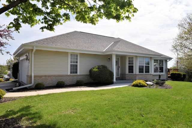 N97W14151 Knollcrest CIRCLE, Germantown, WI 53022